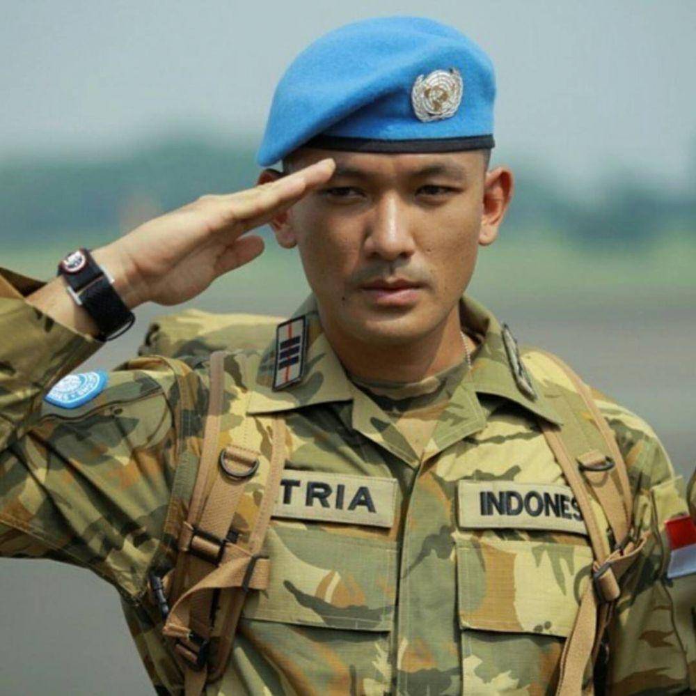 Rio Dewanto (instagram.com/riodewanto)