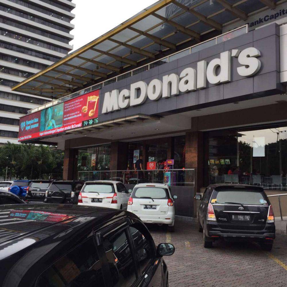 McDonald's Sarinah (zomato.com/Vikram Bhatia)