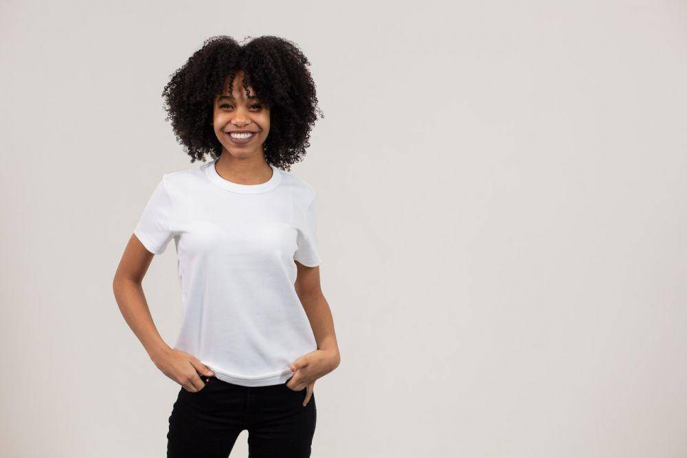ilustrasi model cewek muda (pexels.com/Monstera)