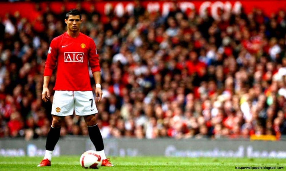 Cristiano Ronaldo mengamil tendangan bebas (90min.com)