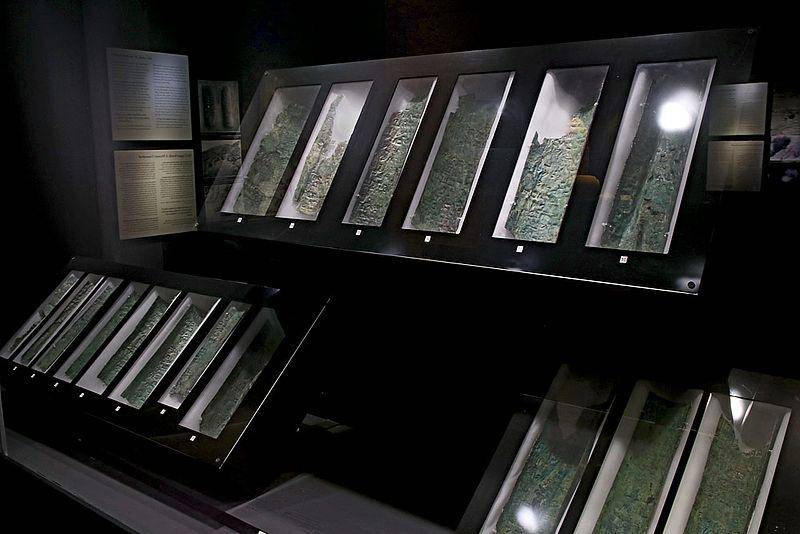 Gulungan Tembaga Laut Mati, Museum Yordania, Amman (universes.art)