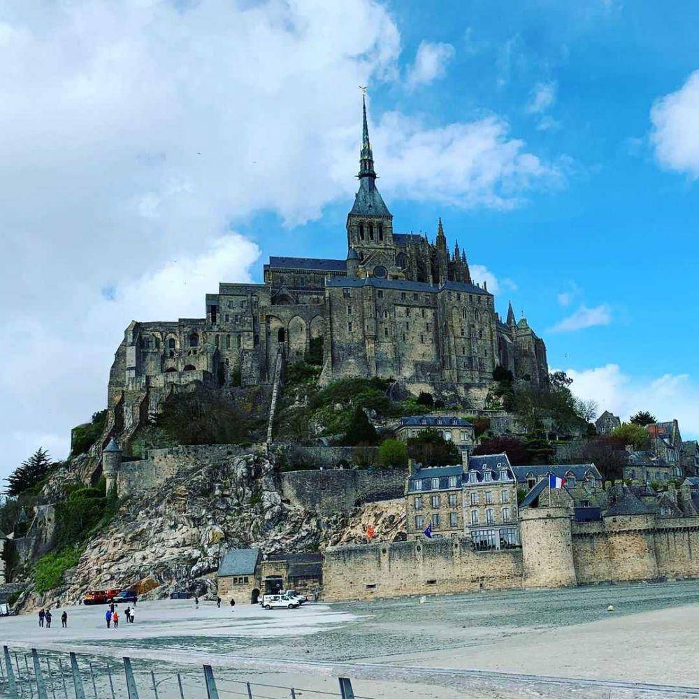 Mont Saint-Michel (instagram.com/travel_around_europa)