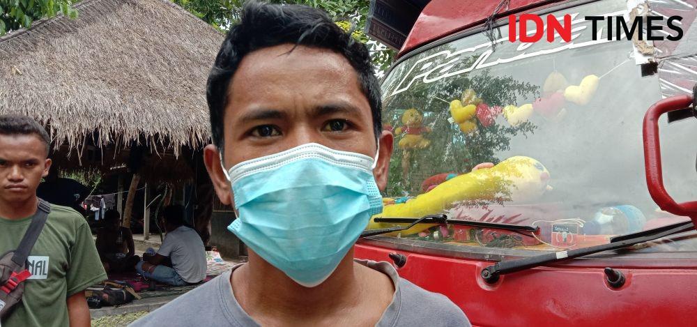 Terlantar, Sopir Truk Obat-obatan Jual Cincin Kawin untuk Makan