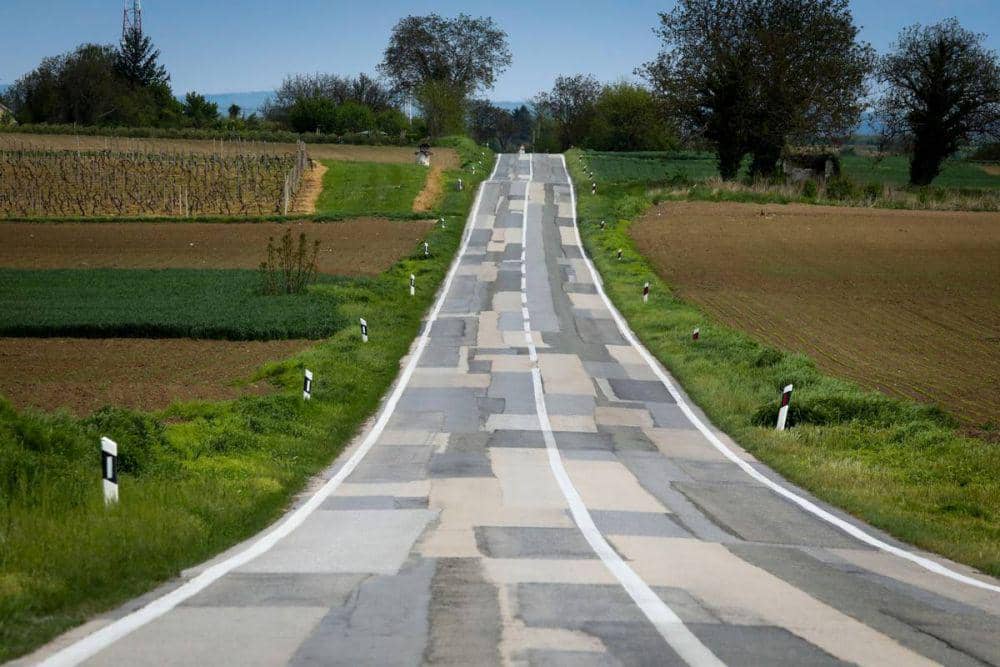 bentuk protes jalan rusak (twitter.com/ValToursBiograd)