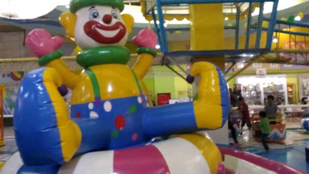 Circuz Playground Pim 2 (youtube.com/Naura dan Caca)