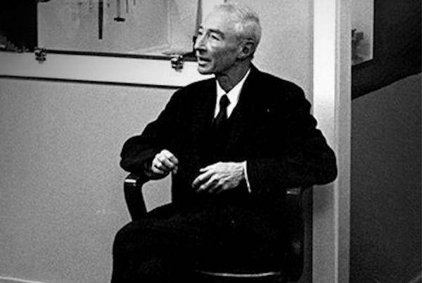 ilustrasi J. Robert Oppenheimer (discover.lanl.gov)