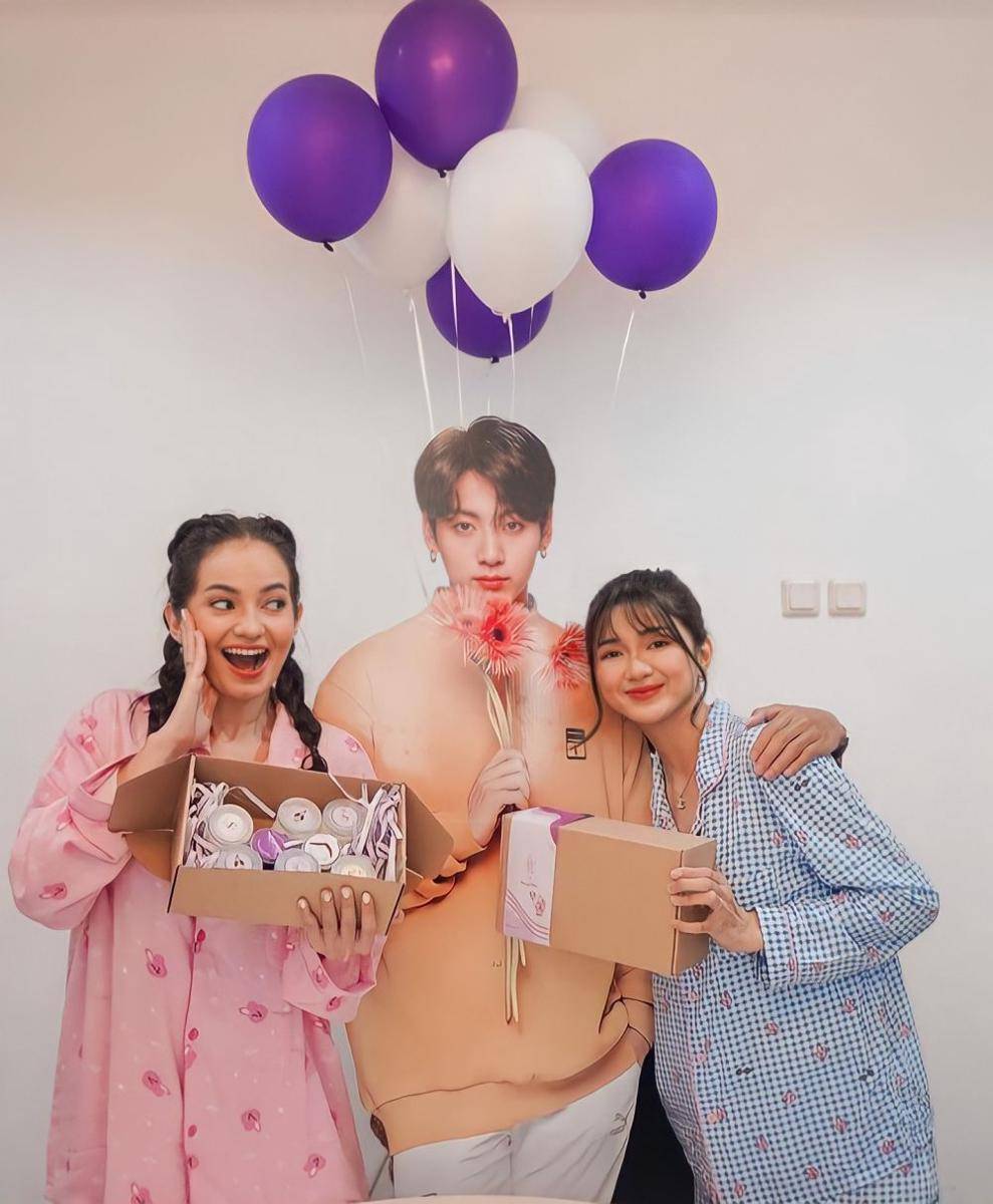 Enzy Storia dan Furry Citra (instagram.com/furrycitra)