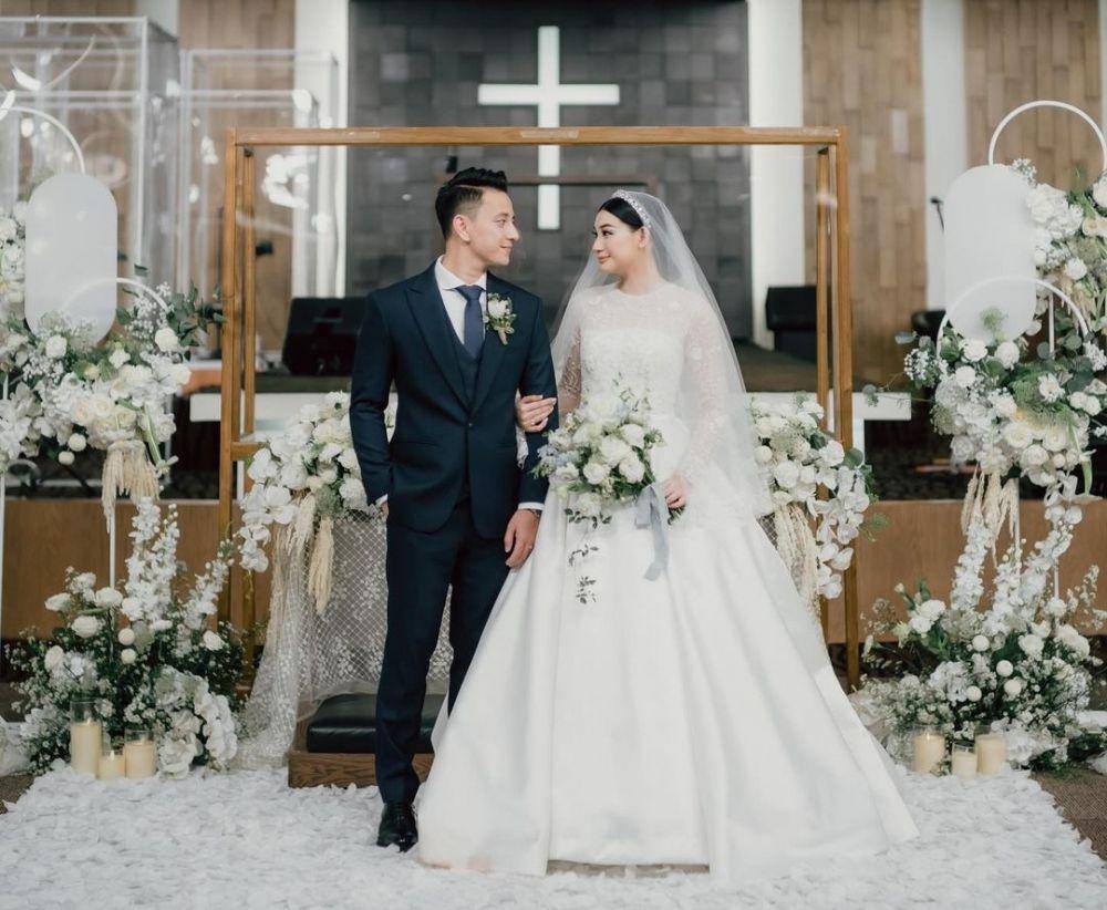 pernikahan Billy Davidson (instagram.com/pattdevdex)