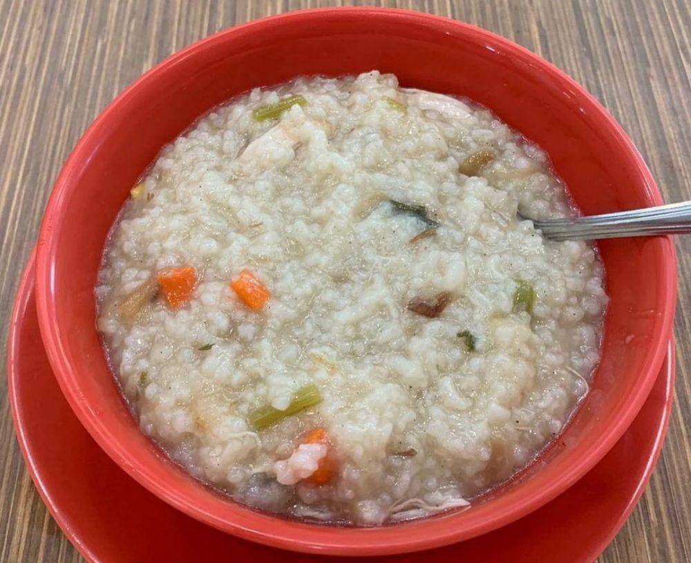 Ilustrasi bubur sayur (instagram.com/skylarkpress)