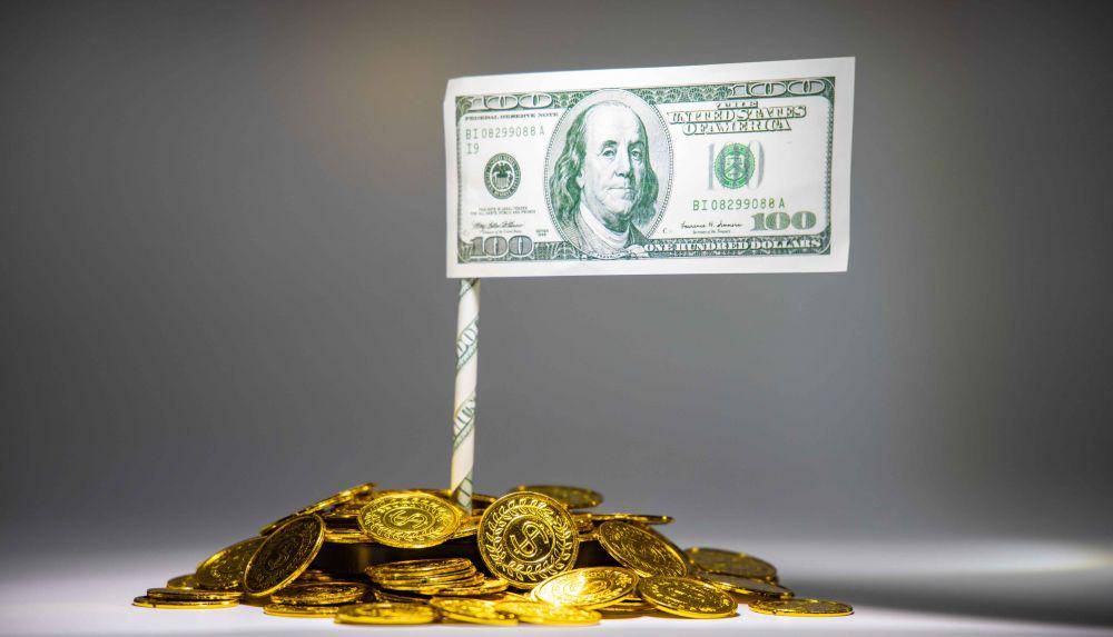 Gambar uang dolar (unsplash.com/金 运)