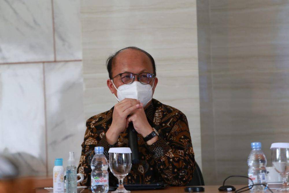 Sekretaris Jenderal Kemnaker, Anwar Sanusi, saat memberikan arahan pada kegiatan Rekonsiliasi Data Penempatan Tenaga Kerja BKK/LPK/Disnaker Provinsi/Kabupaten/Kota Tahun 2021 di Semarang, Jawa Tengah, Kamis (2/9/2021). (Dok. Kemnaker)