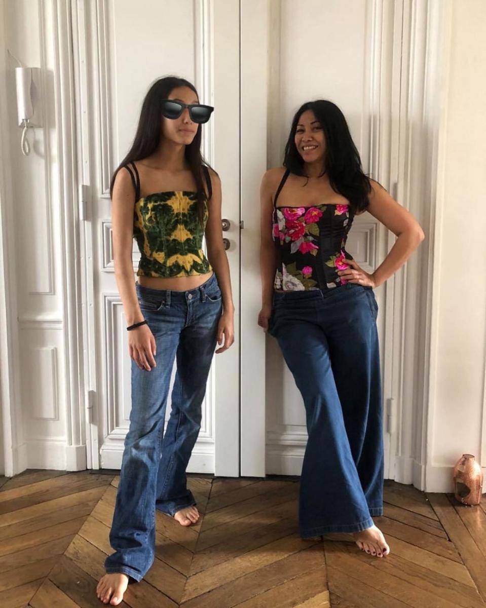 Anggun C Sasmi dan putrinya (instagram.com/anggun_cipta)