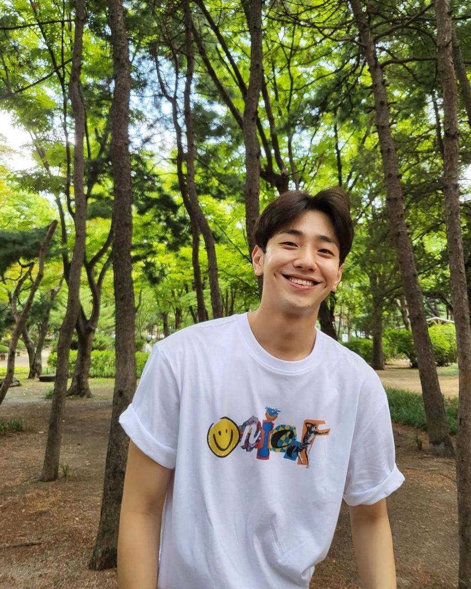 Nam Yoon Soo (instagram.com/nam_yoonsu)