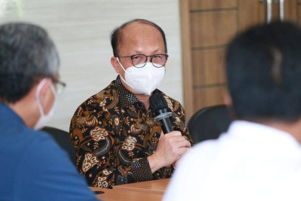Sekretaris Jenderal Kemnaker, Anwar Sanusi, saat memberikan arahan pada kegiatan Rekonsiliasi Data Penempatan Tenaga Kerja BKK/LPK/Disnaker Provinsi/Kabupaten/Kota Tahun 2021 di Semarang, Jawa Tengah, Kamis (2/9/2021). (Dok. Kemnaker)