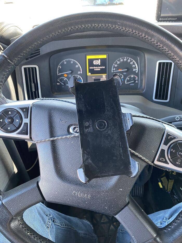 hal unik yang ditemukan para mekanik (reddit.com/centipedeZERO)