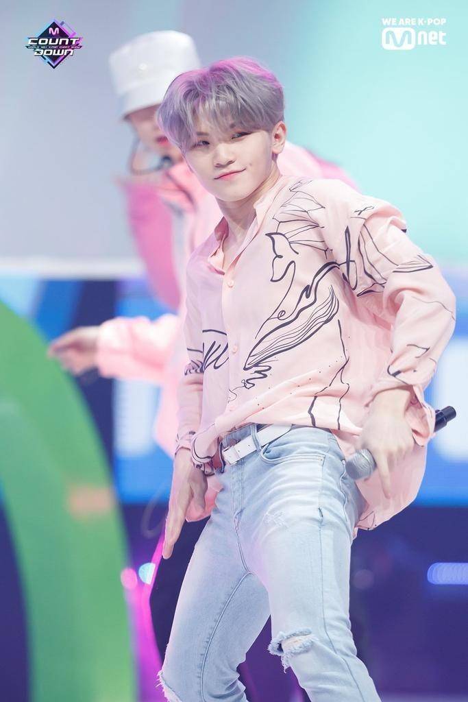 Woozi Seventeen (dok. Mnet)