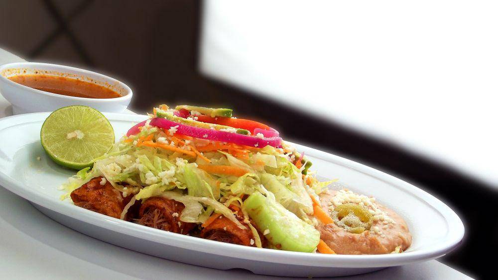 ilustrasi turkey and black bean enchilada (pixabay.com/ALFONSO CHARLES)
