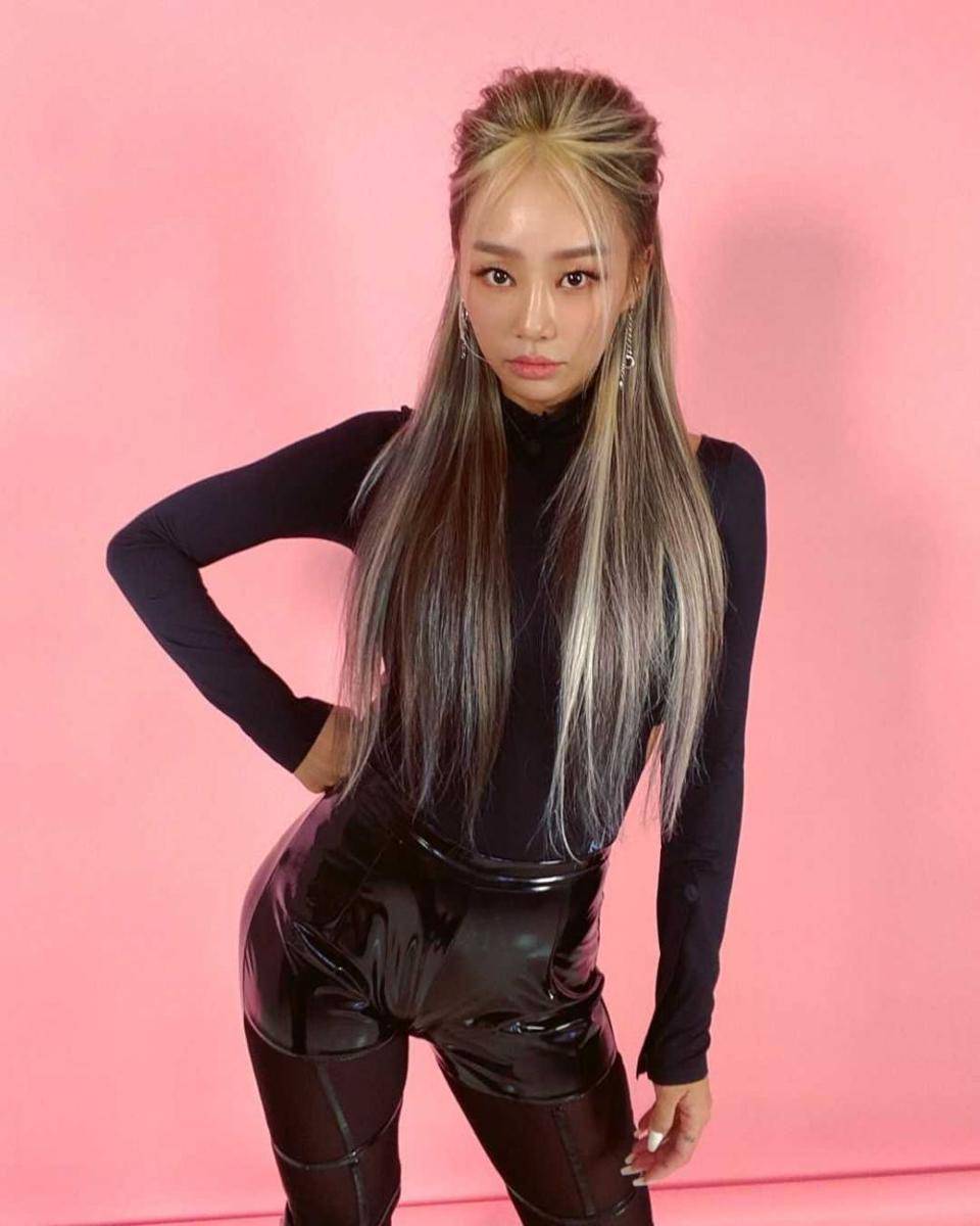 potret Hyolyn eks Sistar (instagram.com/xhyolynx)