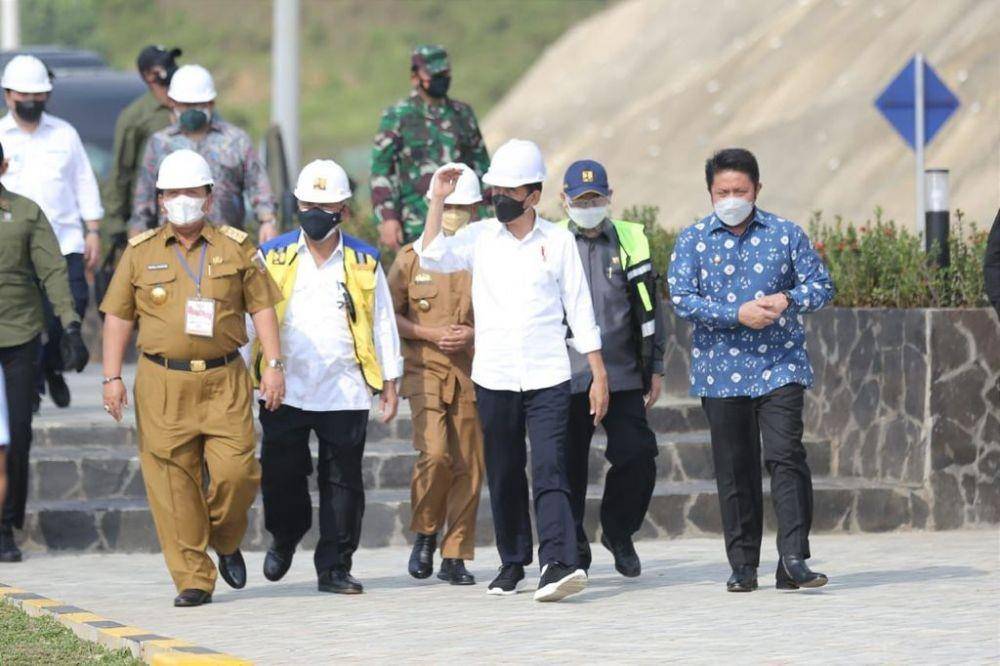 Presiden Jokowi meresmikan Bendungan di Lampung (IDN Times/Pemprov Sumsel)