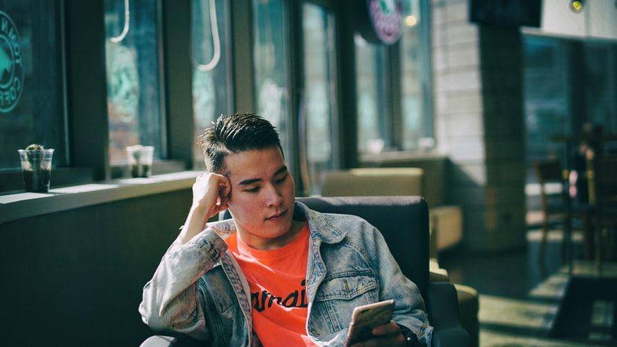 ilustrasi seorang pria (unsplash.com/sanetwo)