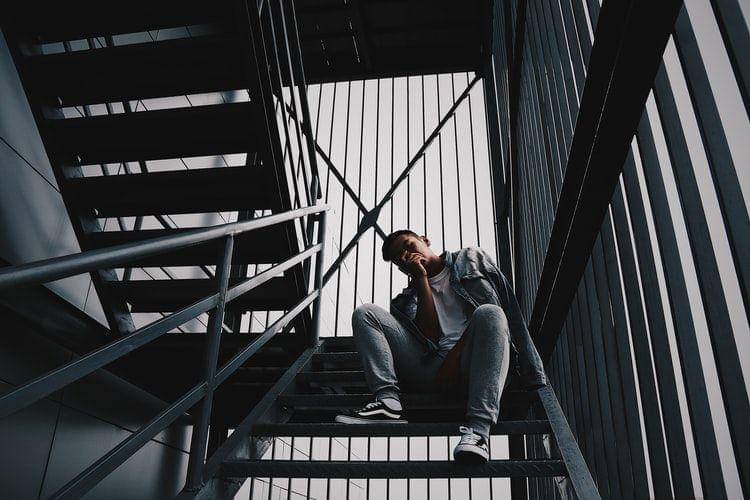 ilustrasi seorang pria (unsplash.com/bicon)