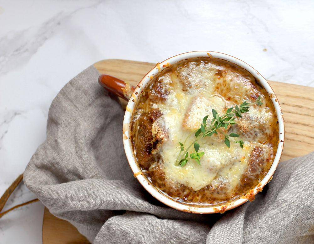 ilustrasi cheddar beef enchilada (unsplash.com/sheri silver)