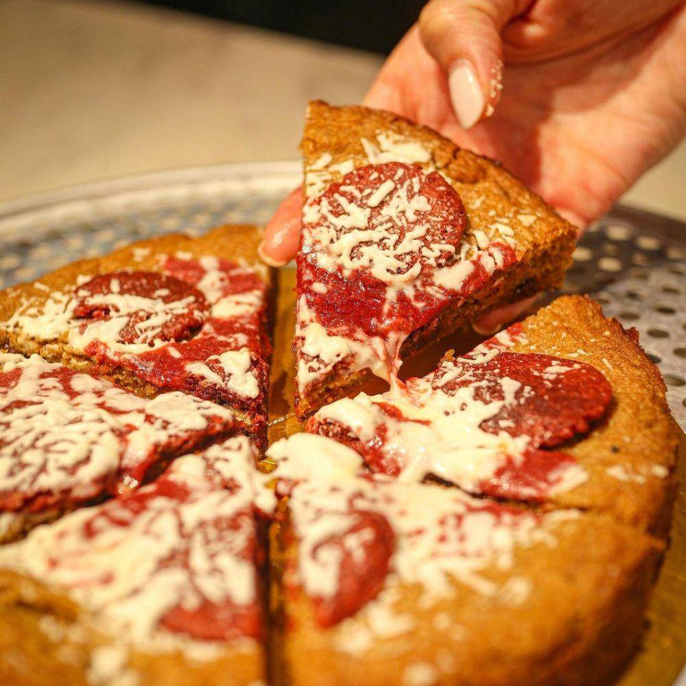 Mother of Pizza (instagram.com/motherofpizzashk)