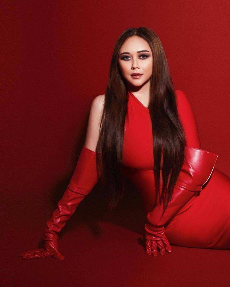 potret Aura Kasih (instagram.com/rikkisi)