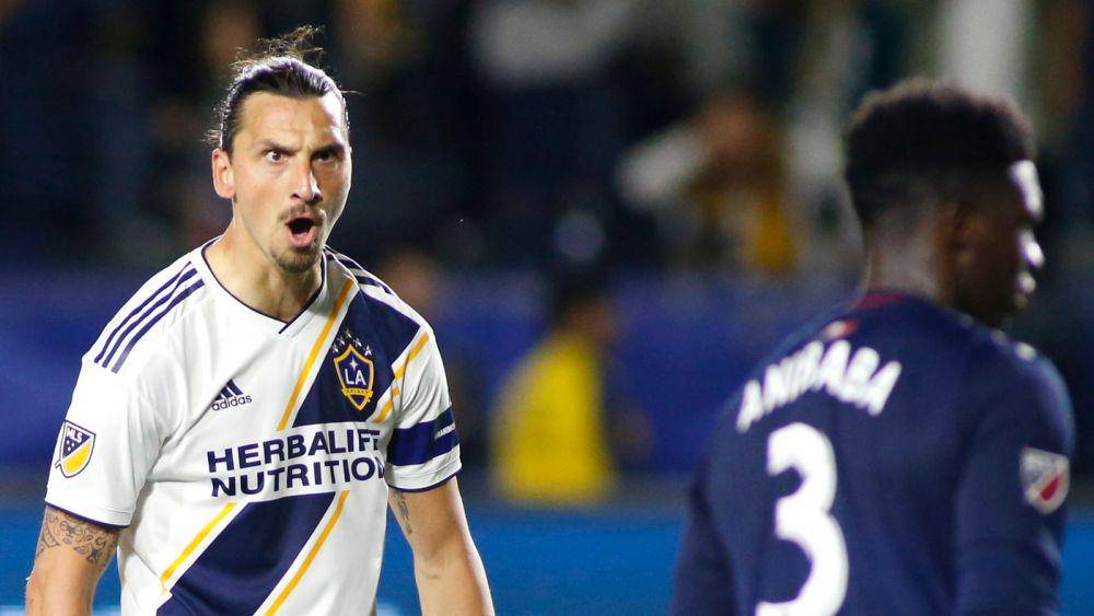 Zlatan Ibrahimovic saat masih membela LA Galaxy (skysports.com)