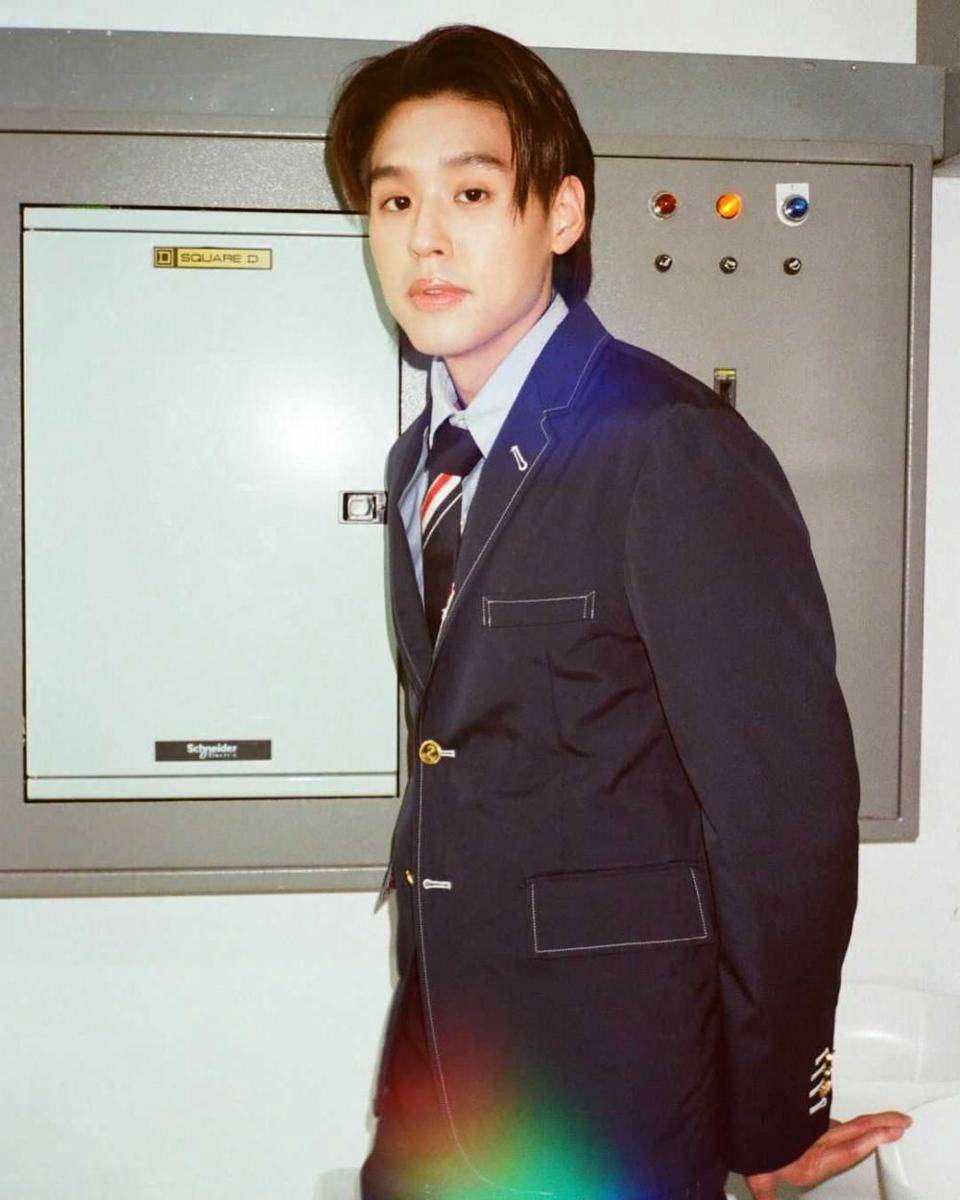 Billkin Puthipong (instagram.com/bbillkin)