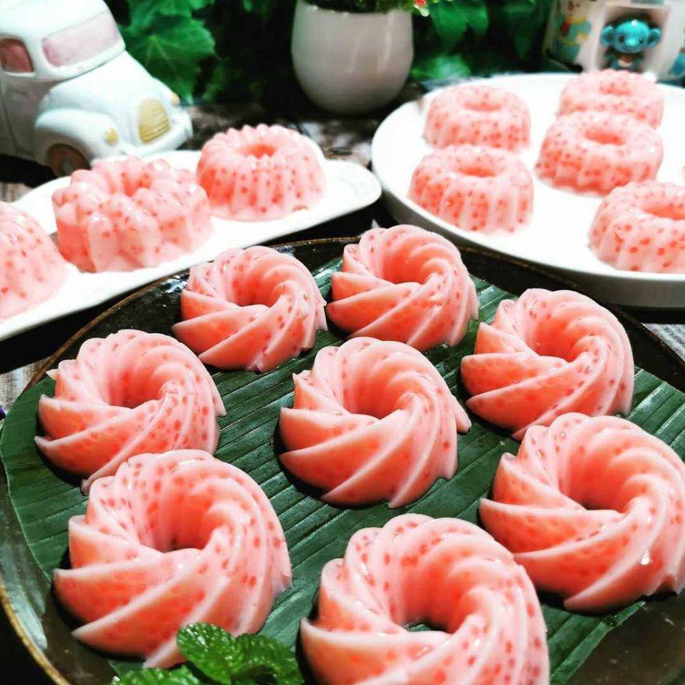 Kue sagu mutiara (instagram.com/sukartinixu)