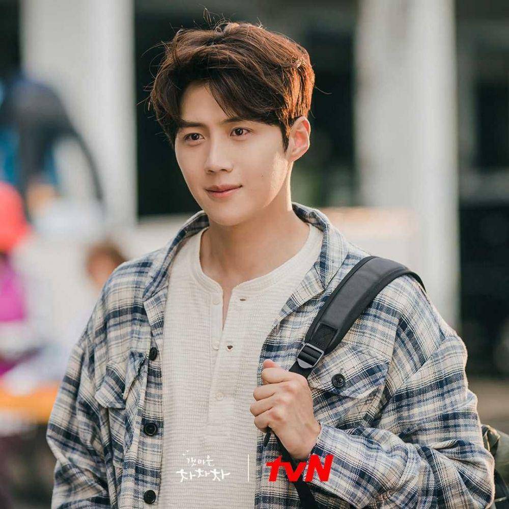 potret Kim Seon Ho di drama Hometown Cha-Cha-Cha (instagram.com/tvn_drama)