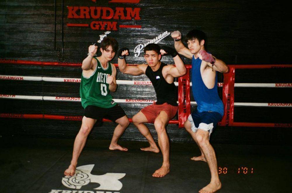 potret Bright Vachirawit, Joss Wayar, dan Luke Voyage (instagram.com/josswayar)