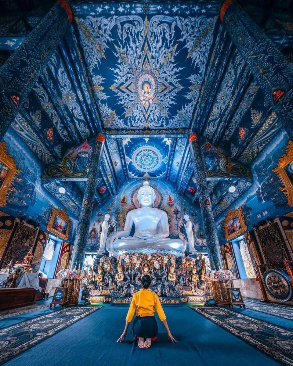 blue temple (instagram/ooo_lin_ooo)