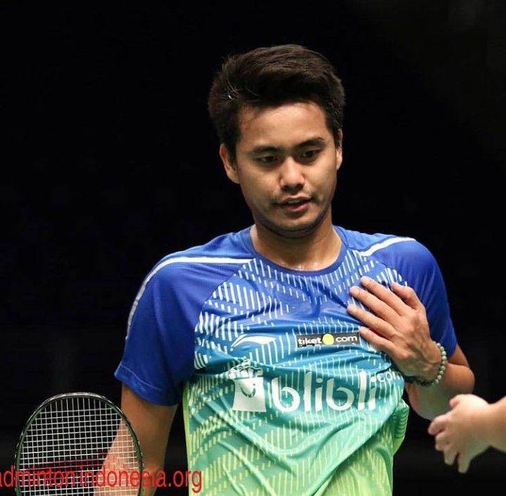 Tontowi Ahmad (instagram.com/tontowiahmad_)