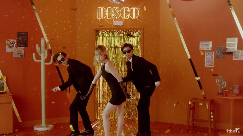 10 Lagu IU Ini Enak Didengarkan saat Pesta, Dijamin Bikin Joget!