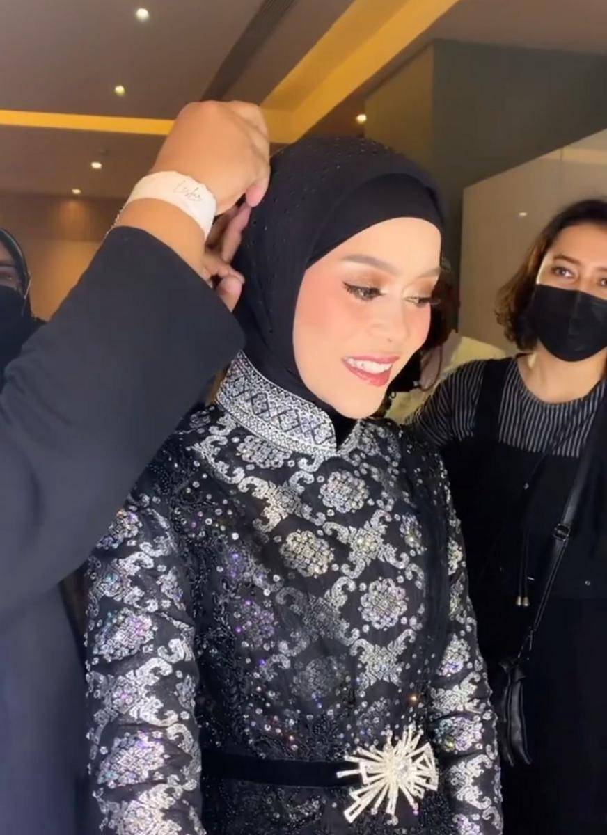 Pernak-pernik malam abadi cinta Lesti dan Billar (instagram.com/petty_kaligis)