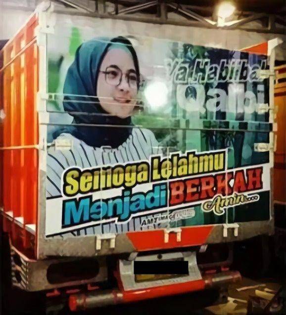 mural di bak truk (instagram.com/kata.supir)