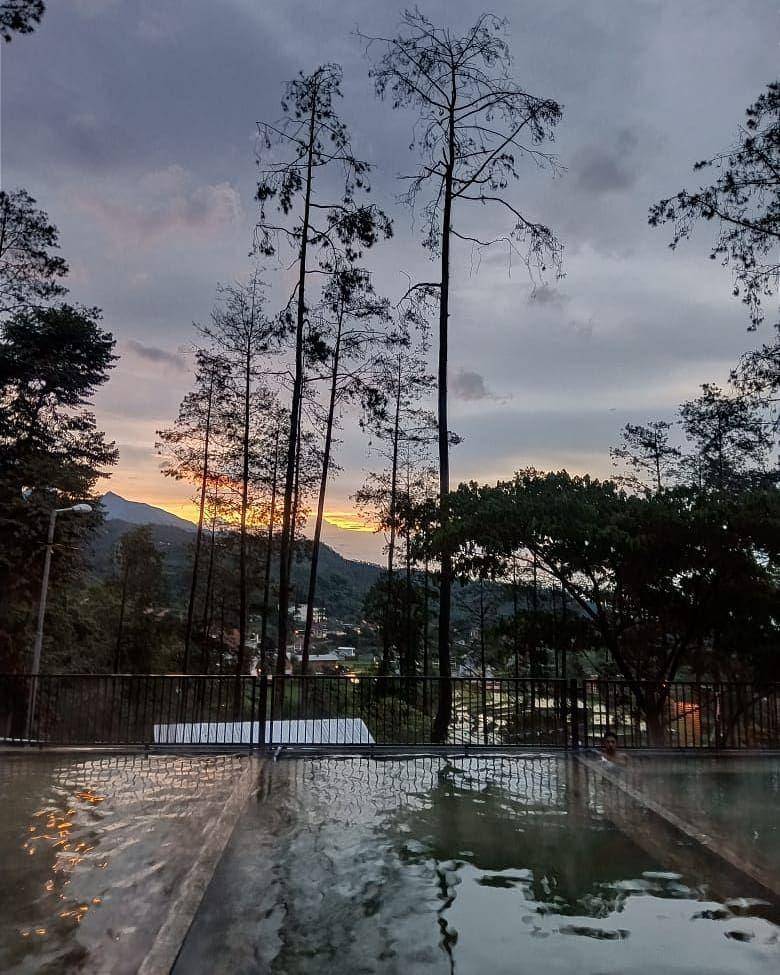 Wisata Air Panas Padusan (instagram.com/jacuzzi_pacet)