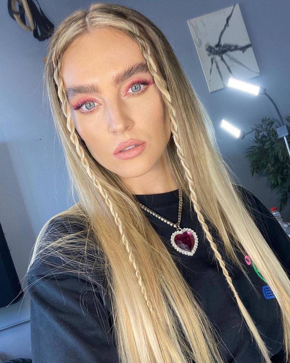 Perrie Edwards (instagram.com/perrieedwards)