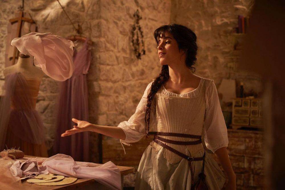 Cinderella 2021 (dok. Amazon Studios)