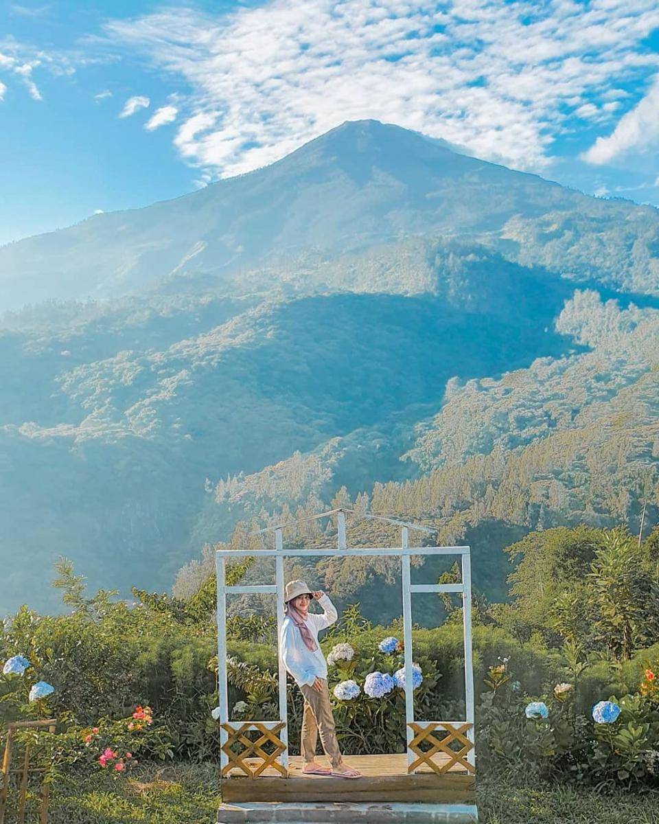 Sendi Adventure (instagram.com/zuanafr_)