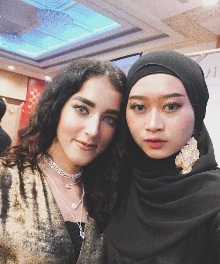 Hemas Nura (instagram.com/hemasnura)