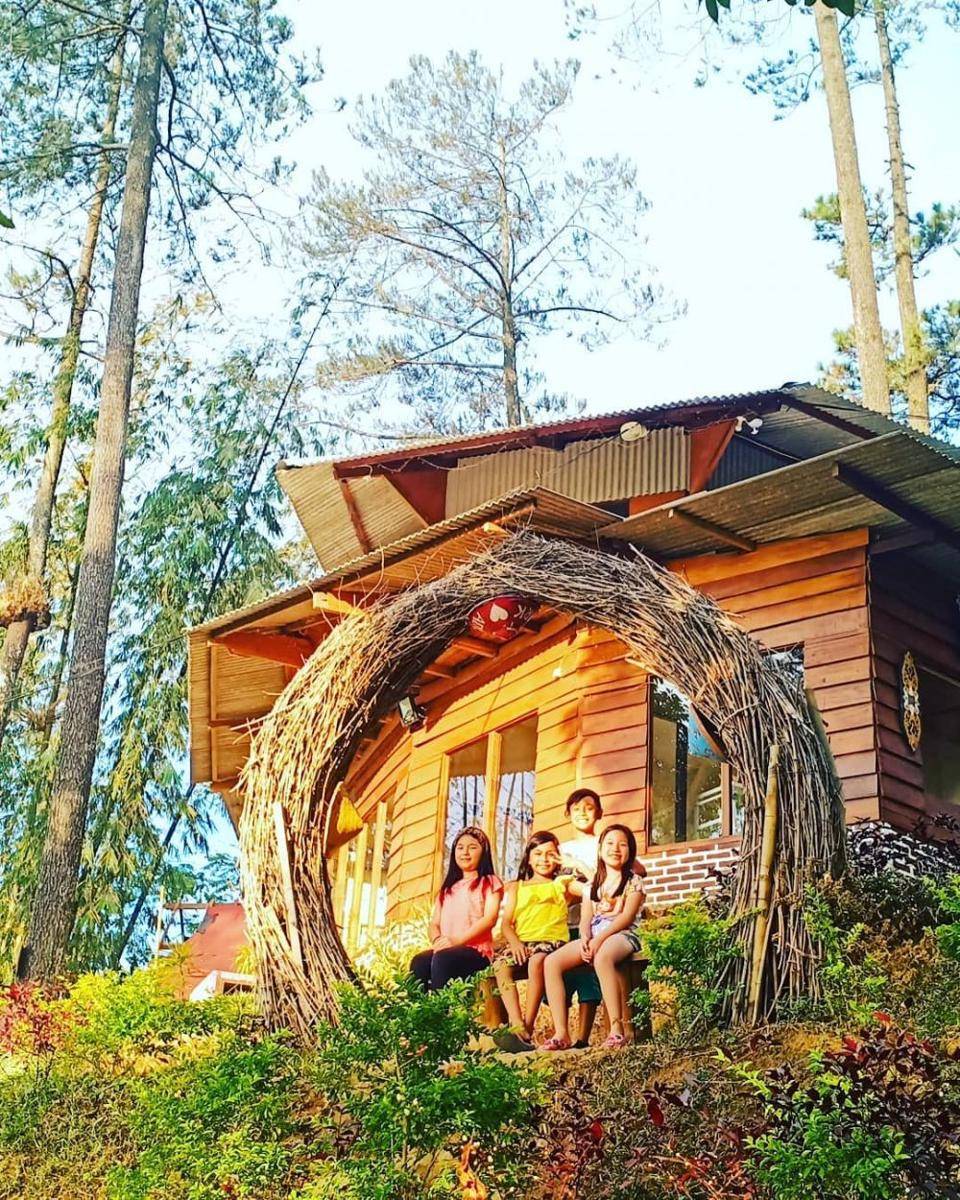 Claket Adventure Park (instagram.com/jasmineputrilesmana)