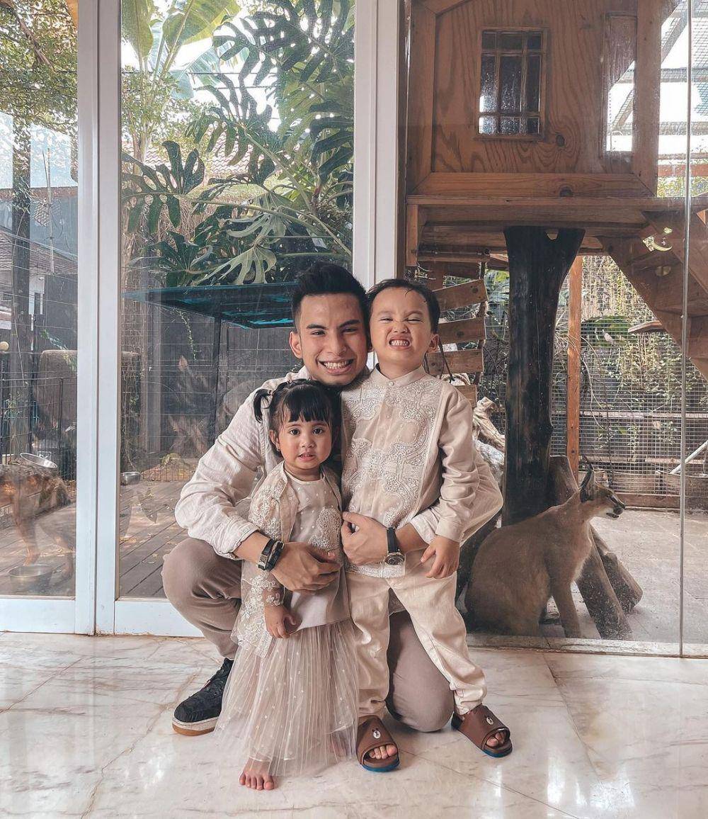 Niko Al Hakim (instagram.com/okintph)