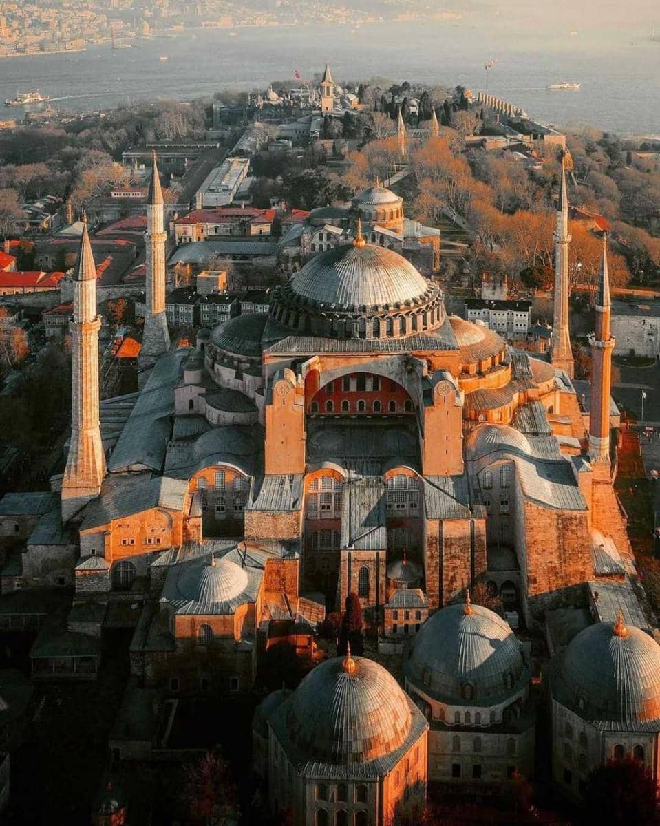 Masjid Hagia Sophia (instagram.com/whygoturkey)