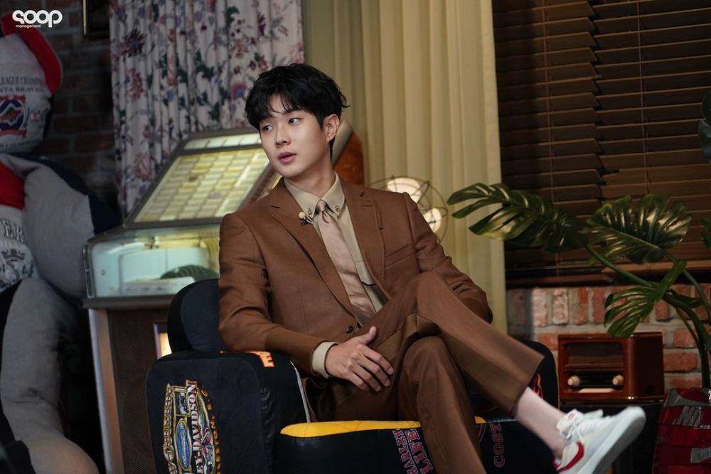 ootd Choi Woo Shik (instagram.com/management_soop)