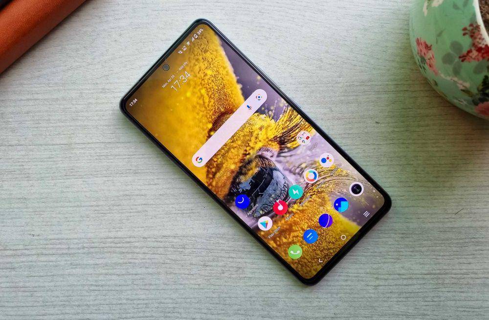 Vivo iQOO 7 (smartprix.com)
