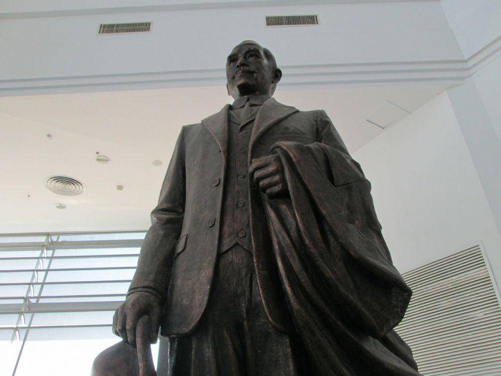 Ilustrasi patung Sun Yat-Sen (pixabay/鹏 程)