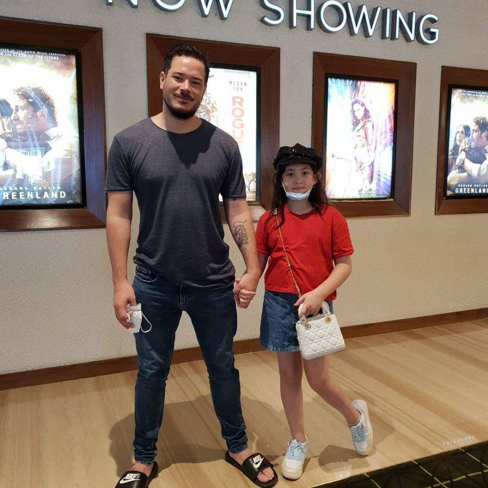 Zack Lee (instagram.com/zackleelife77)